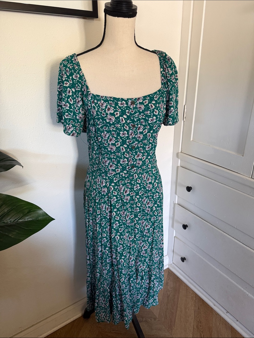 Green Floral Square-Neck Midi Dress